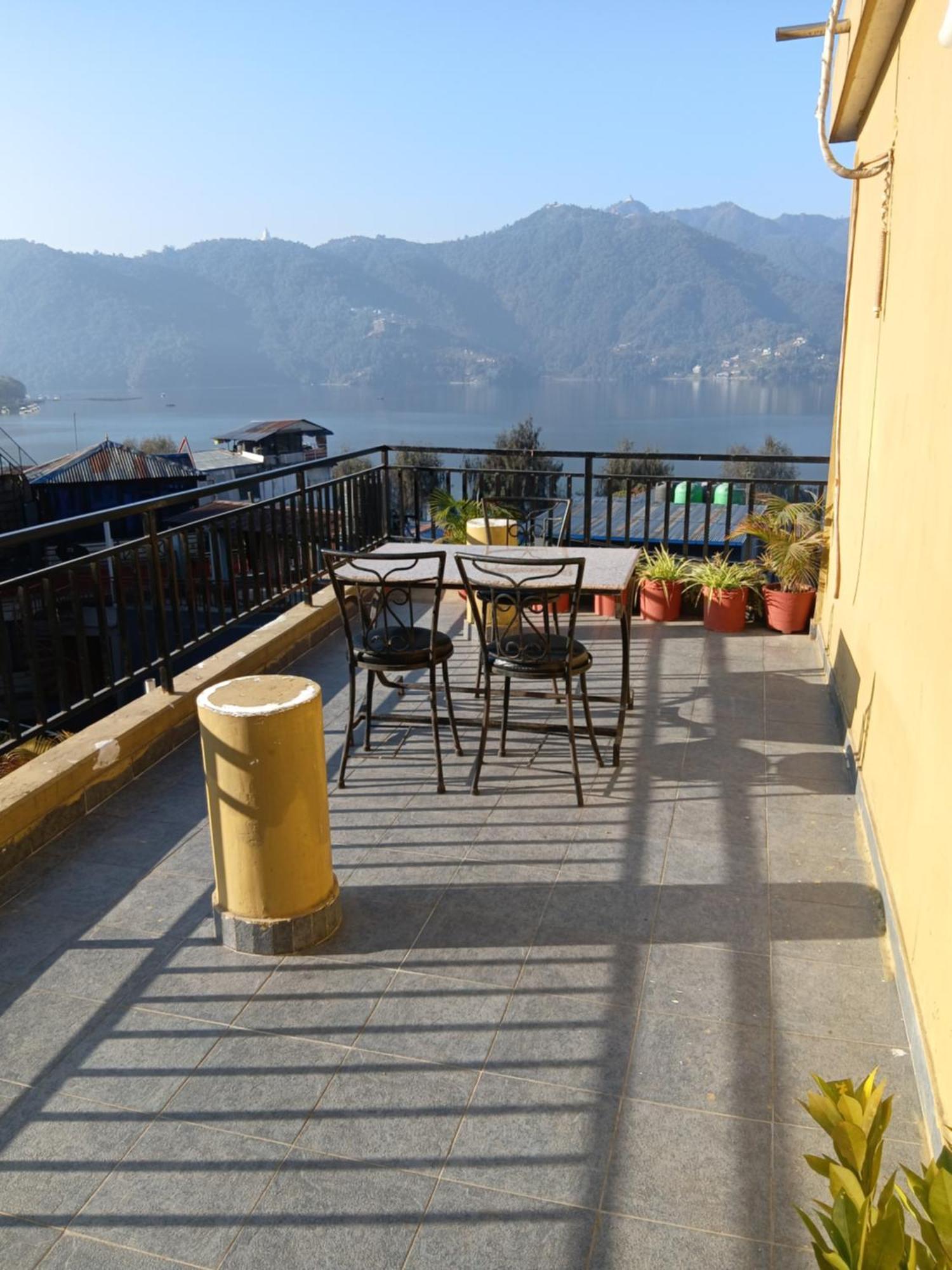 Hotel My Dream Pokhara Esterno foto