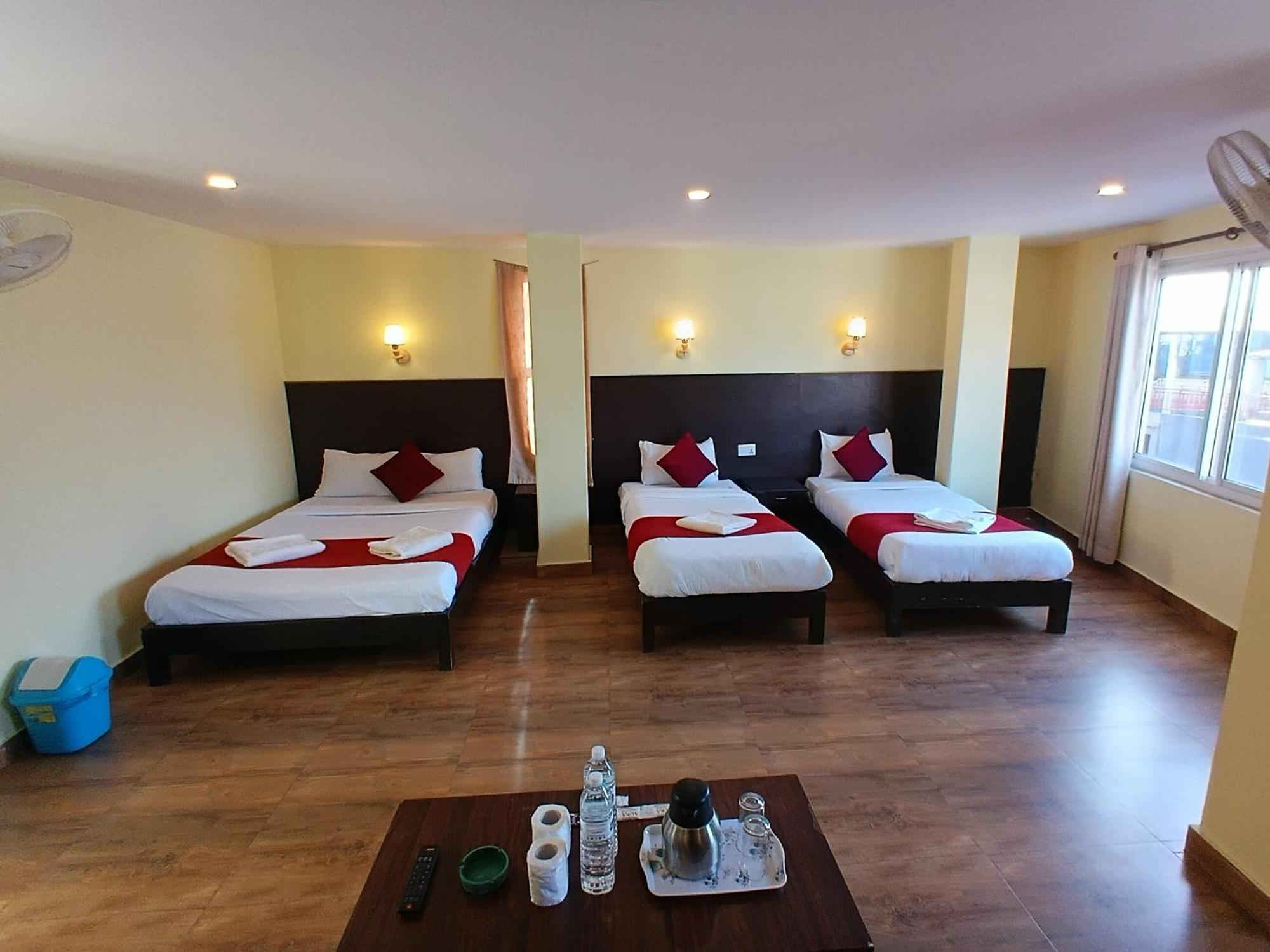 Hotel My Dream Pokhara Esterno foto