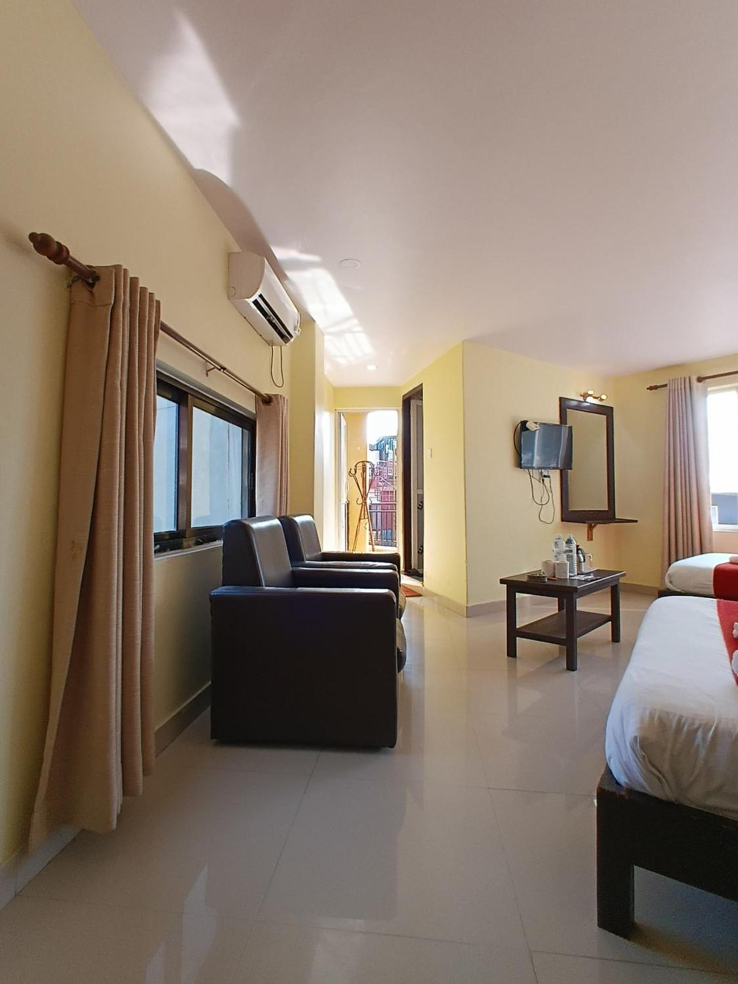 Hotel My Dream Pokhara Esterno foto