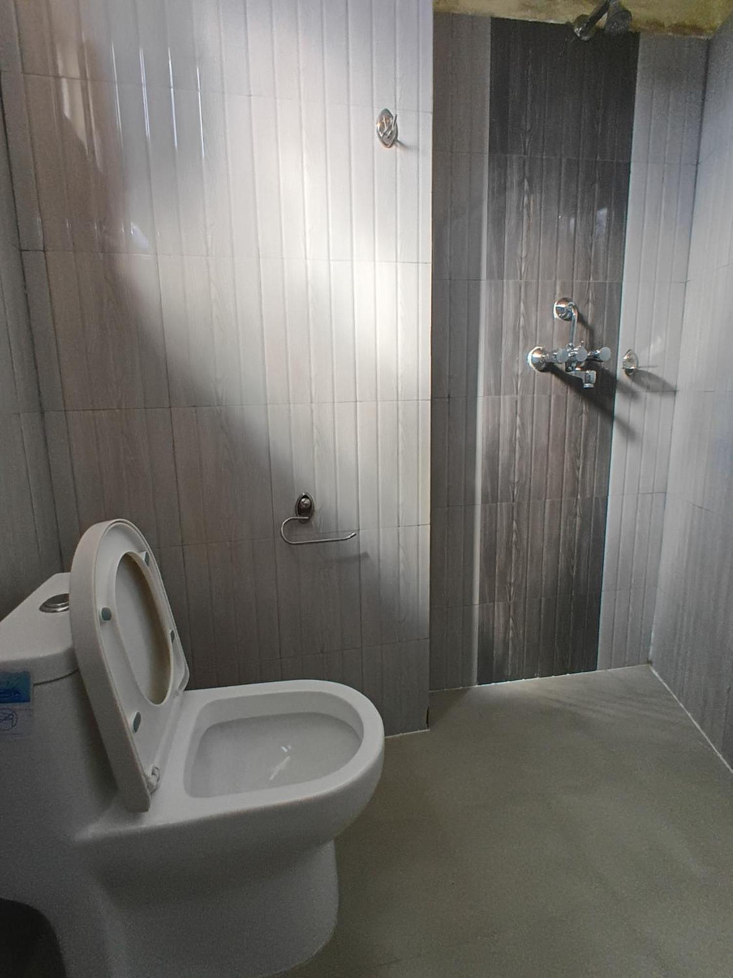 Hotel My Dream Pokhara Esterno foto