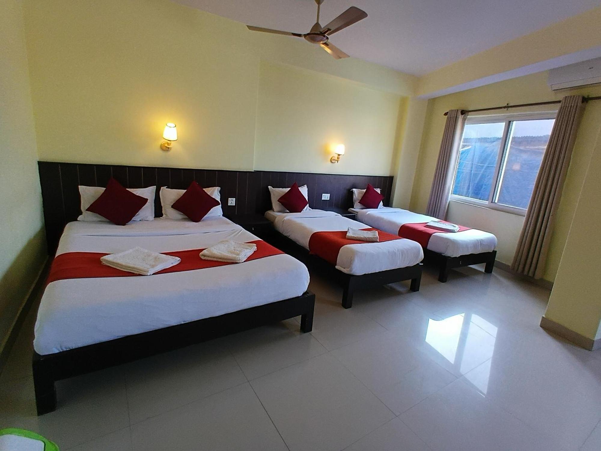 Hotel My Dream Pokhara Esterno foto